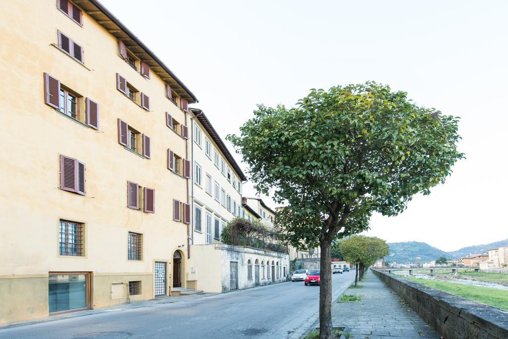Palazzo Piazza Mazzini Pescia Quarto foto
